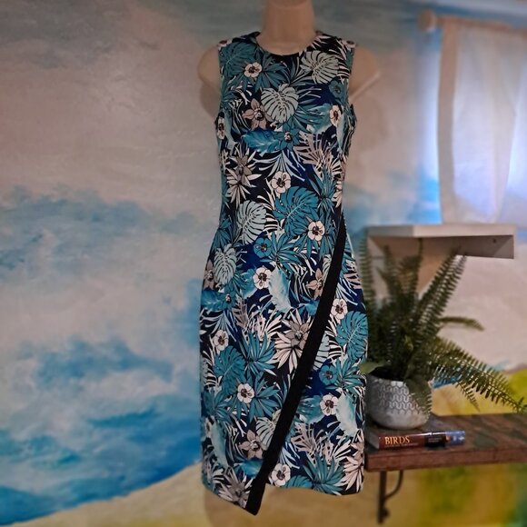 Tommy Hilfiger QUALITY size 2 dress, new without tags - Picture 1 of 5